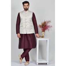 Cream Jammawar Waistcoat Mens Pakistani Clothing